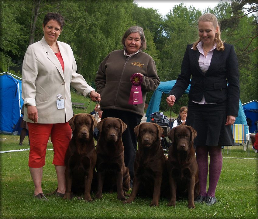 BEST IN SHOW Breeders group under Raija Tammelin